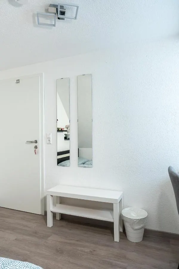 Modern House With Pool - 3 Bedrooms 2 Bathrooms Memmingen Germany