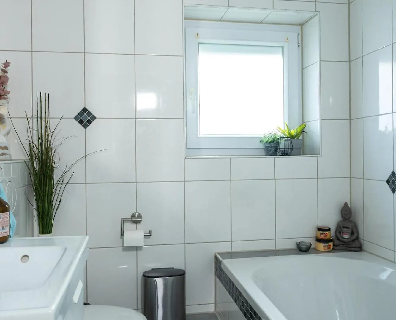 Modern House With Pool - 3 Bedrooms 2 Bathrooms Memmingen 0*,  Germany
